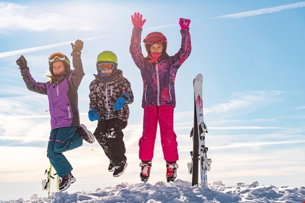 Goedkoop een wintersport boeken: 12 tips voor een betaalbare skivakantie